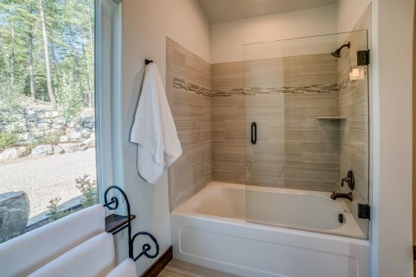 Tub Crack Repair